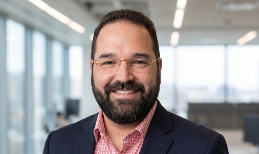 A hands on approach in Panama City allows Enzo Carpanetti to find the ground truth needed for faster decision making and building team trust
